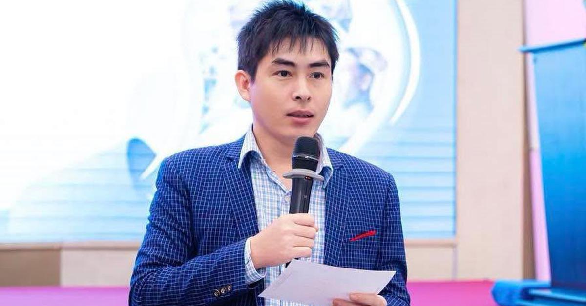 Cơ quan thuế sẽ rà soát, truy thu thuế với bác sĩ, ca sĩ, môi giới bất động sản…: Chuyên gia đưa ra khuyến cáo