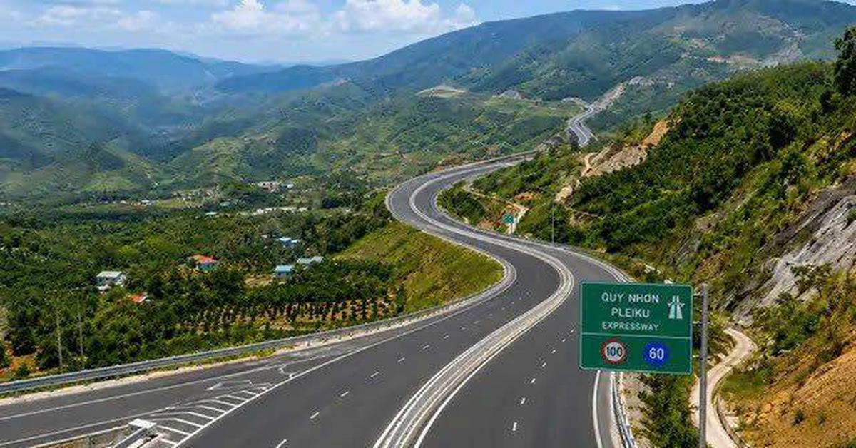 Thông tin mới nhất về cao tốc hơn 43.700 tỷ đồng vượt 2 con đèo hiểm trở, rút ngắn thời gian di chuyển từ Quy Nhơn - Pleiku còn 1,5 giờ