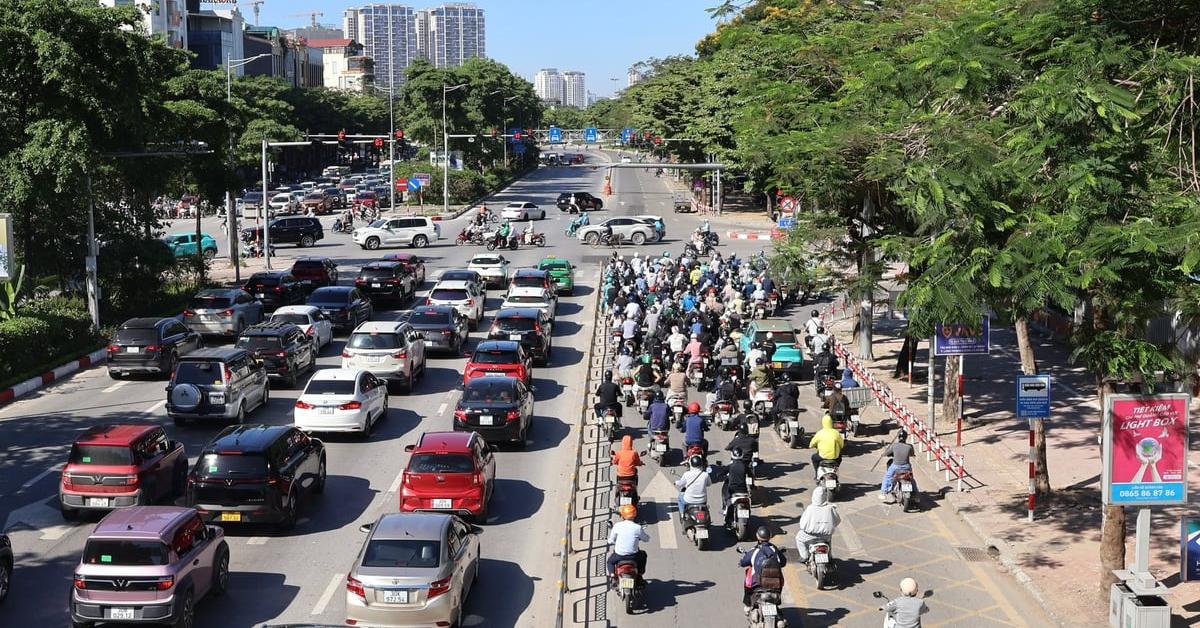 Miền Bắc sắp đón đợt nắng nóng mới, mưa dông chấm dứt