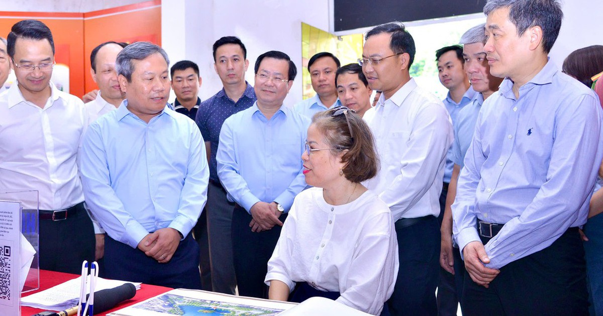 Chủ tịch Hà Nội: Xây thêm công trình quanh hồ Gươm phải được tính toán kỹ lưỡng