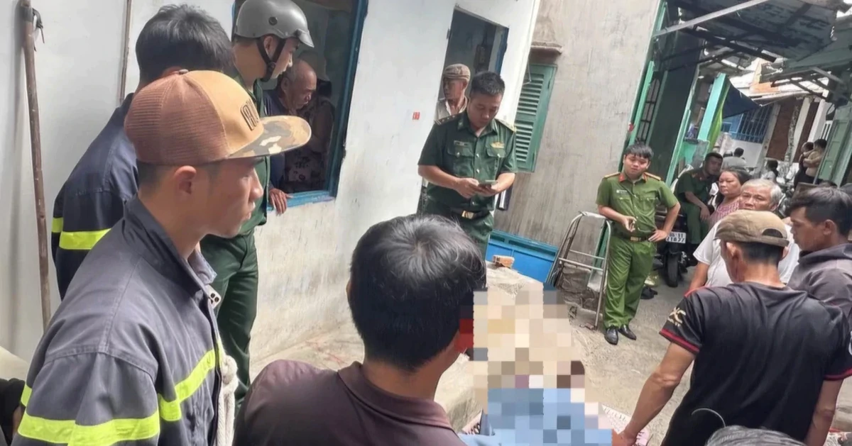 Tàu cá va chạm xuồng tại cửa biển ở Lâm Đồng, một người tử vong