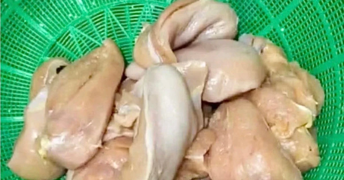 Vụ ‘gà, tôm bốc mùi đưa vào trường học’, Hà Nội chỉ đạo xử lý nghiêm