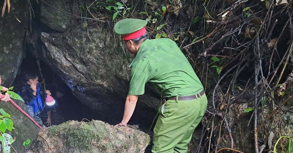 Giải cứu 3 người đàn ông mắc kẹt trong hang ở Phú Thọ suốt 3 ngày