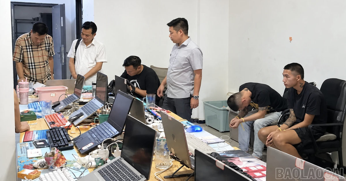 Đột kích đường dây lừa đảo hơn 1.500 tỷ đồng, bắt 64 người Việt, thu 192 điện thoại