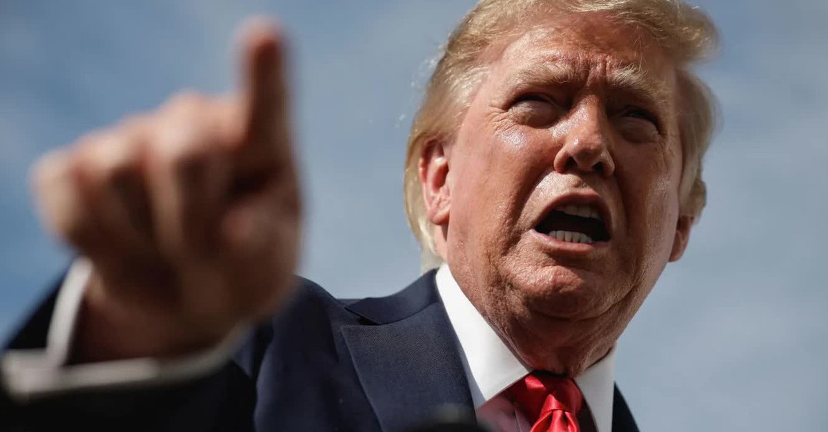Phản ứng của ông Trump sau khi Fed tăng lãi suất
