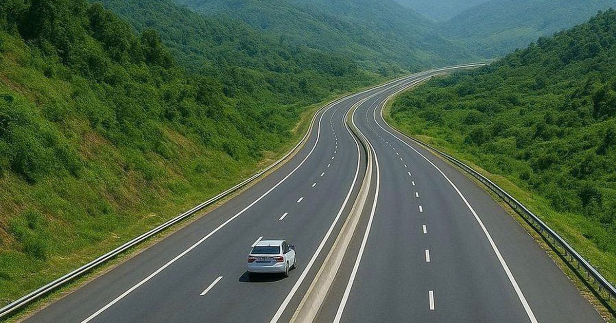 Thông tin mới về dự án cao tốc lớn nhất Tây Bắc, dự kiến tổng vốn hơn 65.500 tỷ đồng, có 118 cầu, 7 hầm xuyên núi