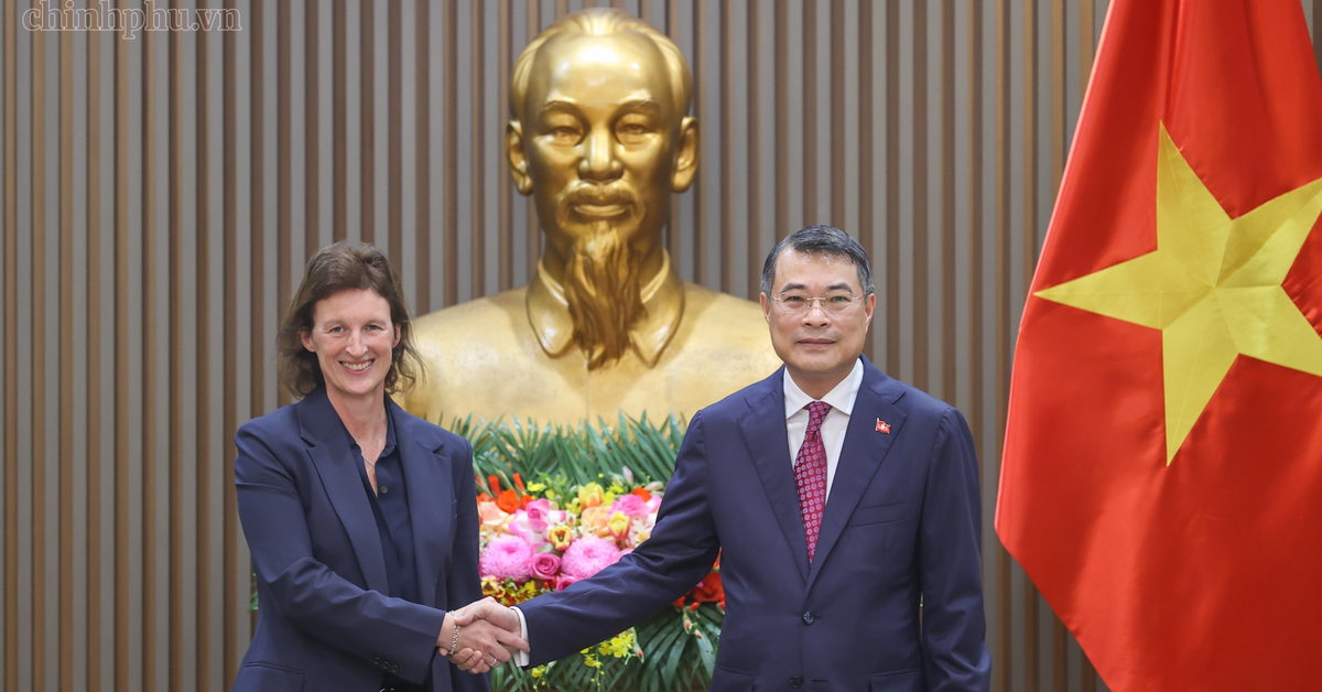 Hôm nay, VN thực hiện nghi thức đặc biệt, FTSE Russell, 2 tập đoàn quản lý 25.000 tỷ USD sẽ cùng tham gia