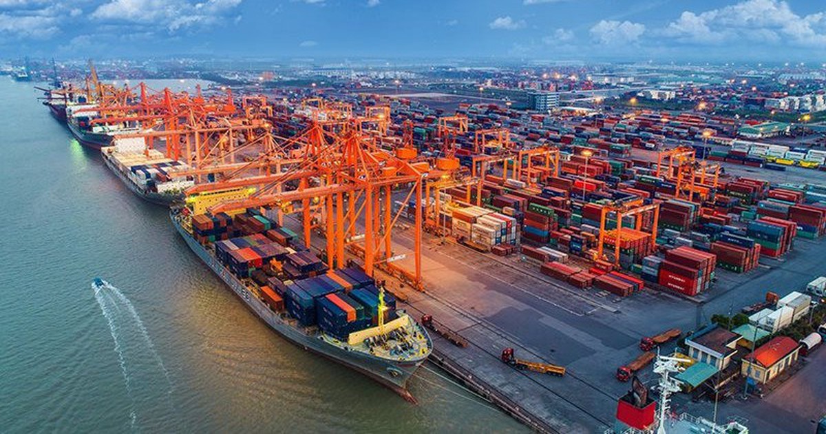 Vùng kinh tế có 6 tỉnh, thành nhưng có đến 4 TP trực thuộc Trung ương, sở hữu lợi thế đặc biệt trong lĩnh vực quy mô tương đương 10% GDP Việt Nam