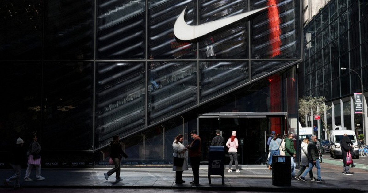 Nỗi đau 220 tỷ USD của Nike