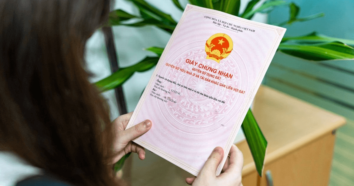 Tất cả người dân Hà Nội đang đứng tên sổ đỏ trong trường hợp này cần đặc biệt chú ý