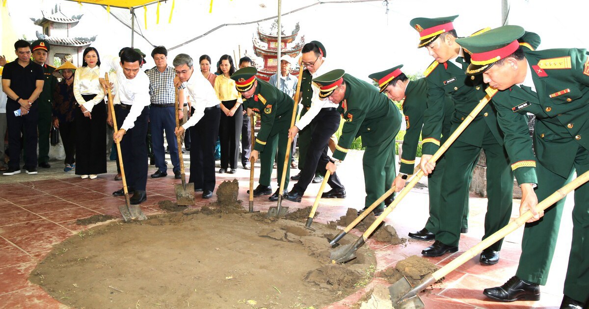 Khai quật mộ chôn tập thể, tìm hài cốt 8 liệt sĩ bị sát hại năm 1951