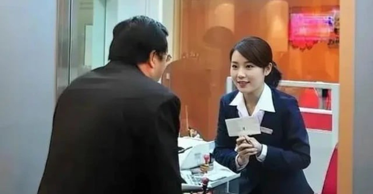 Sổ tiết kiệm còn hơn 138 triệu đồng nhưng ngân hàng chỉ cho rút 69 triệu, còn khẳng định: “Không tìm thấy số tiền còn lại trên hệ thống”