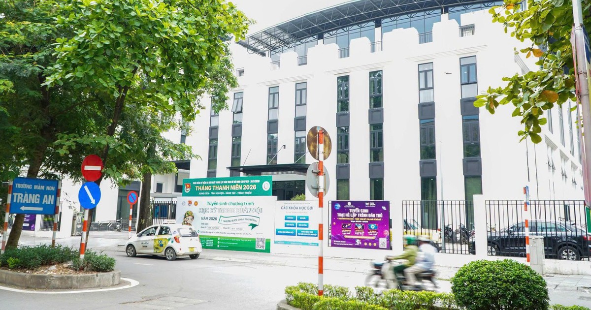 Trường đại học vừa được tỷ phú Nguyễn Thị Phương Thảo chọn đầu tư: Doanh thu đạt 191 tỷ đồng, trả lương 148 tỷ đồng, quy tụ 114 Tiến sĩ, Phó giáo sư, Giáo sư