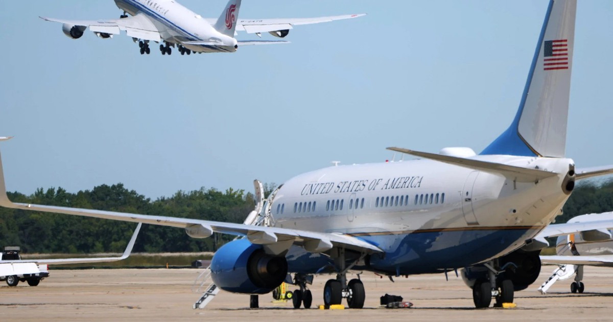 Chuyến bay của Chủ tịch Tập Cận Bình sang Mỹ bằng Boeing 747 khiến ông Trump phải trầm trồ “Thật tuyệt vời”, nhà lãnh đạo Trung Quốc nói "nhờ Nga"