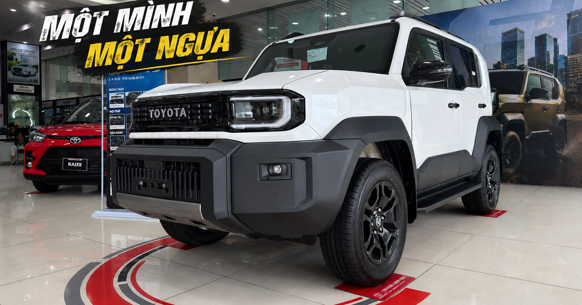 Toyota sụt giảm doanh số tại Việt Nam, riêng tân binh Land Cruiser FJ ngược dòng ngoạn mục dù đại lý gắn mác "kèm lạc"