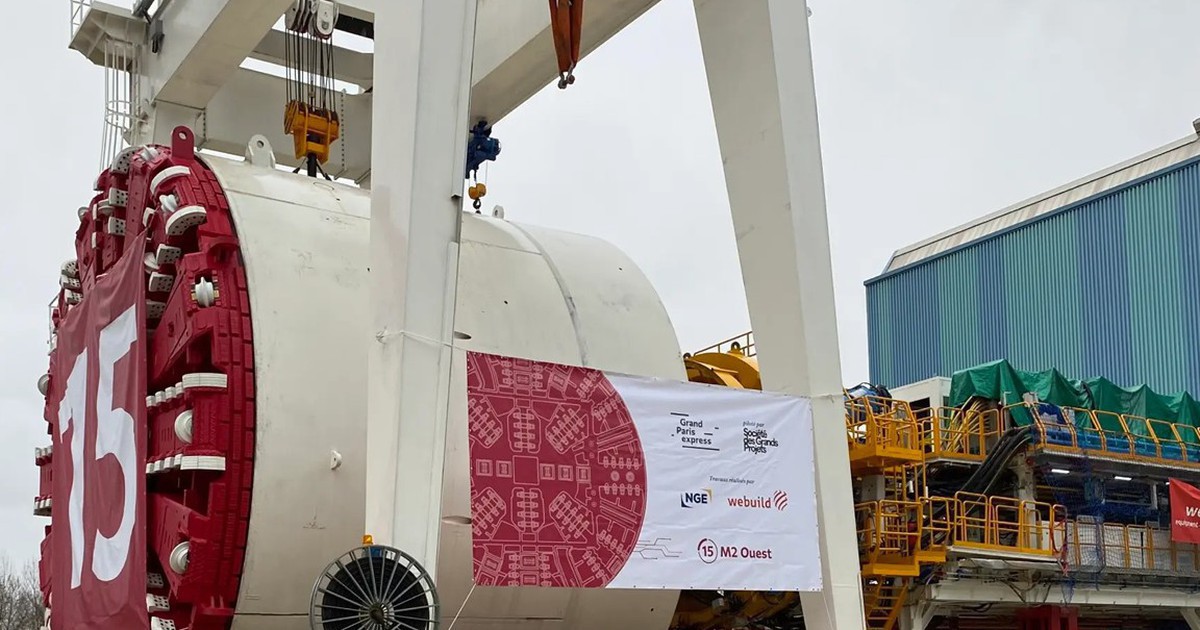 Phát hiện khối kim loại nặng 2.000 tấn được tháo rời, đi quãng đường 2.200 km cùng đoàn xe hộ tống, chuẩn bị thực hiện nhiệm vụ đặc biệt