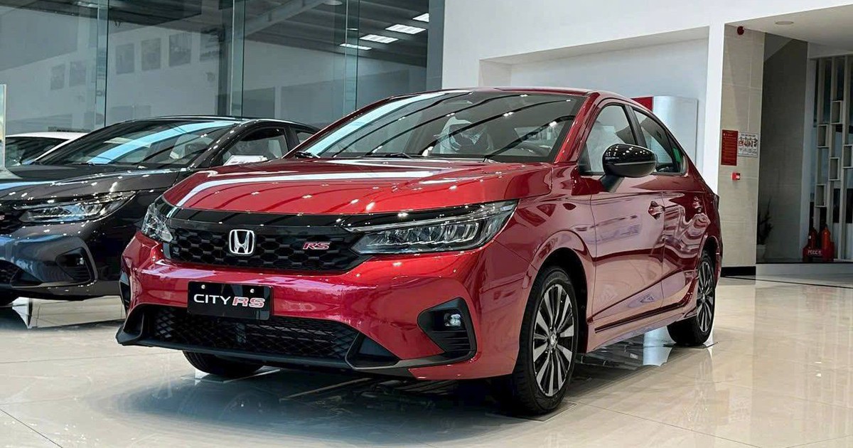 Ô tô Honda đồng loạt giảm giá rất sâu, mẫu sedan "gánh doanh số" rẻ chưa từng có