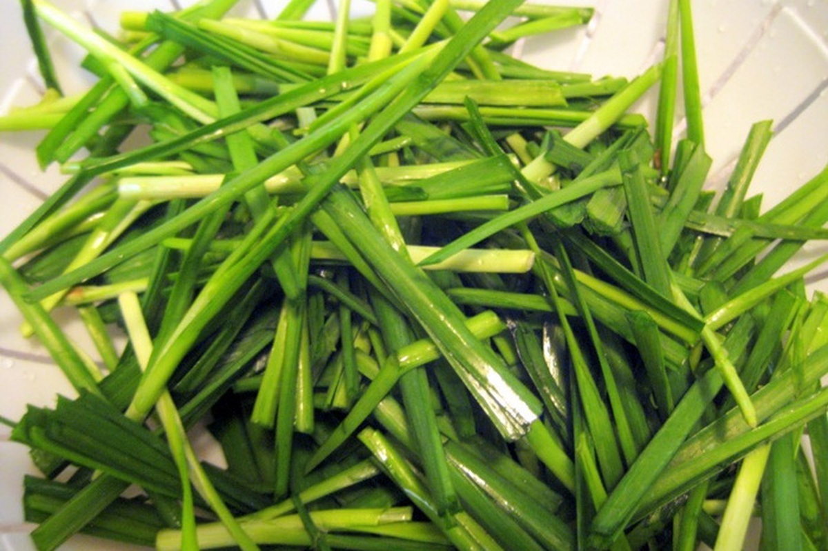Lợi ích tuyệt vời của rau hẹ