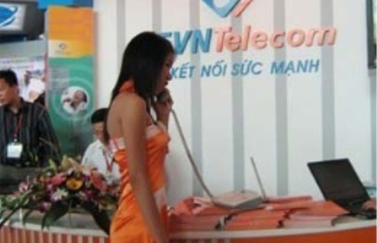 Viettel đồng thuận, Hanoi Telecom khó mua EVN Telecom