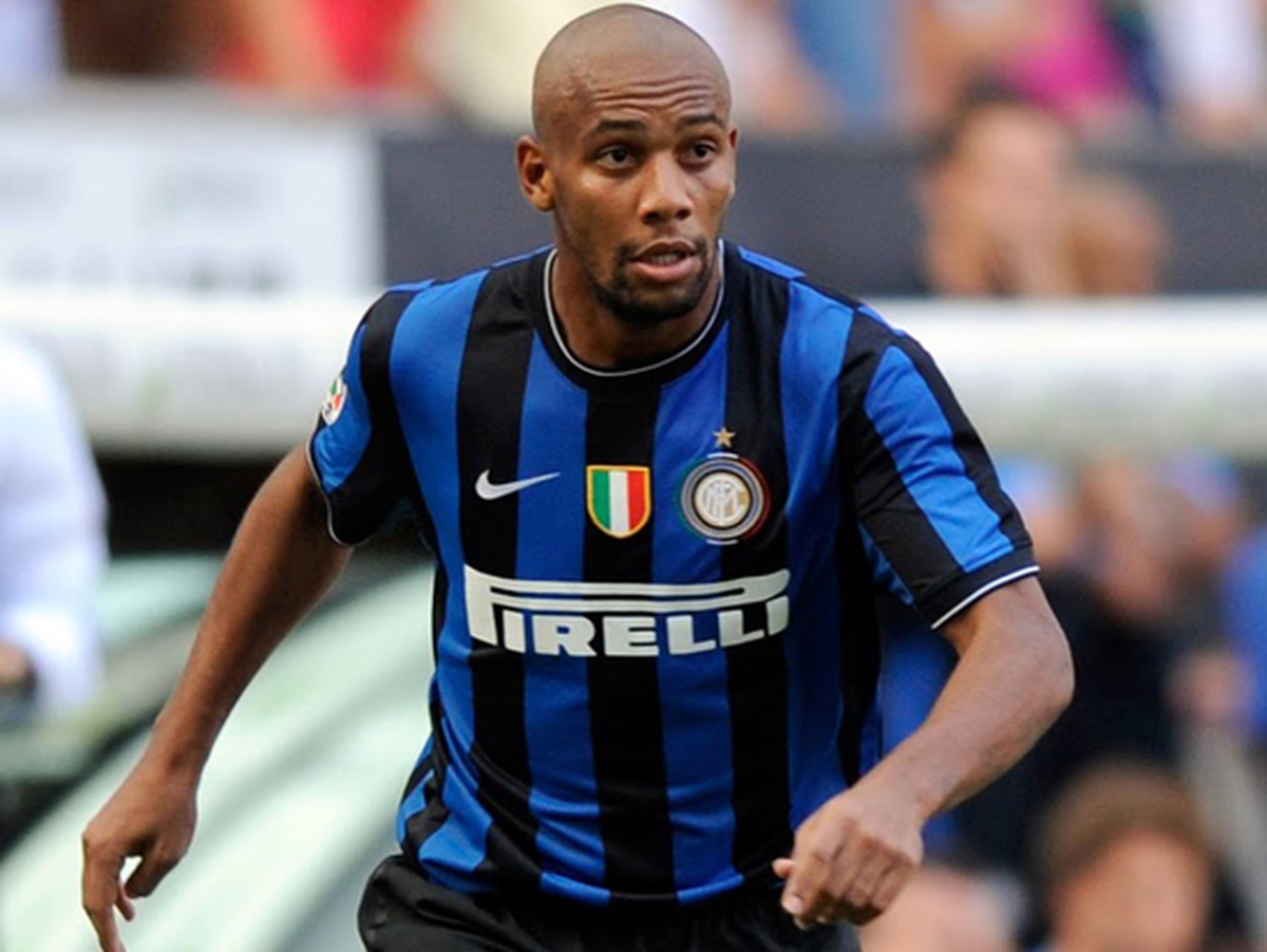 Man City đã có Maicon