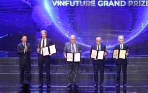 Cuộc 'chạy tiếp sức' của những người đoạt cả giải Nobel lẫn VinFuture 3 triệu USD do Việt Nam tổ chức