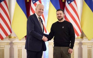 Hành trình bí mật từ Washington đến Kiev của Tổng thống Biden