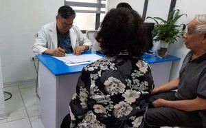 2 thứ người Việt mê tít lại gây ung thư thực quản: 5 dấu hiệu cảnh báo bệnh, có 1 nên đi khám