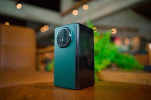 Vỡ mộng làm giàu, người mua vàng lỗ nặng sau 1 tuần chao đảo: Giá vàng tăng là viễn cảnh cuối 2025? - Ảnh 2.