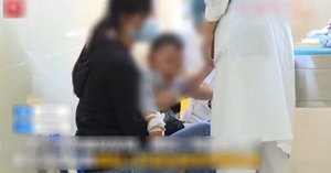 Bé 1 tuổi bị suy gan vì 1 thói quen nấu nướng xấu của nhiều gia đình