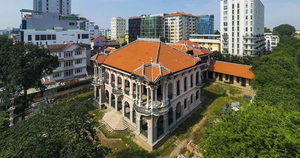 Ai đứng tên sở hữu căn biệt thự cổ rộng gần 3.000 m2 mà bà Trương Mỹ Lan xin không kê biên?