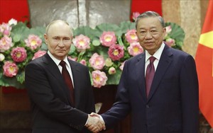 Tổng thống Putin khẳng định một tập đoàn hàng đầu thế giới của Nga sẵn sàng hỗ trợ Việt Nam