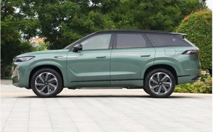 Hãng xe vừa vào VN ra mắt mẫu SUV mới: Ngang ngửa Hyundai Santa Fe, giá tương đương 700 triệu đồng