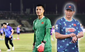 Duy Mạnh đưa con trai đi chơi pickleball, được ngay g&aacute;i xinh xin chụp ảnh c&ugrave;ng - Ảnh 2.