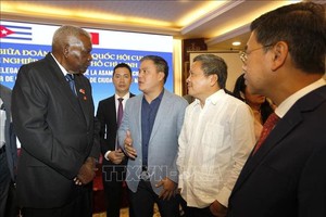 Đàn ông ở "xứ Phù Tang" lần đầu làm việc vượt định kiến, doanh thu 1 ngành tăng gấp đôi- Ảnh 4.