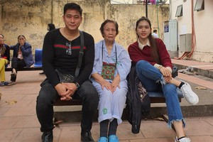 Loạt sao Việt chia buồn với diễn viên Minh Tiệp