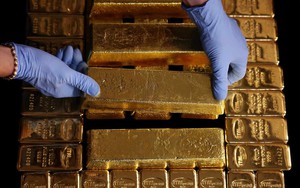 Nước từng giữ cả 1 tỷ USD vàng trong kho, nay giá vàng đạt đỉnh thì không còn chút nào
