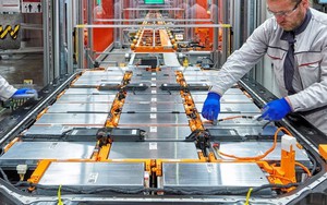 Trung Quốc ho&agrave;n th&agrave;nh đường hầm cao tốc d&agrave;i nhất thế giới: Cao gần 3.000m so với mực nước biển, d&agrave;i 22km, tiến độ r&uacute;t ngắn một nửa nhờ 'ph&eacute;p m&agrave;u' n&agrave;y - Ảnh 2.