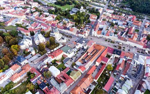 Nước ASEAN chia thành 16 đơn vị hành chính, GDP nơi giàu nhất đạt gần 100 tỷ USD - Ảnh 1.