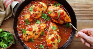 Loại cây giúp người Hà Nội kiếm tiền tỷ, Trung, Nhật liên tục chốt đơn: Từ thân đến lá đều dùng được hết - Ảnh 2.