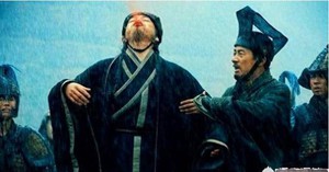 Vị tướng "bất tài" trong Tam Quốc: 71 tuổi vẫn bắn chết địch, được Khương Duy, Gia Cát Lượng khen ngợi - Ảnh 6.