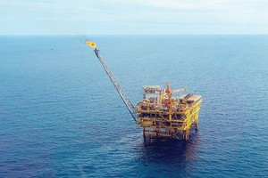 Gần 10 năm bỏ hoang, t&ograve;a th&aacute;p ngh&igrave;n tỷ tại đất v&agrave;ng H&agrave; Nội vừa nhận "tối hậu thư" - Ảnh 8.