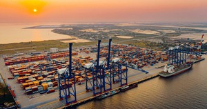 Giá xăng, dầu cùng tăng, RON 95 vượt 20.000 đồng/lít - Ảnh 2.