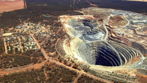 Ra mắt "siêu nhà máy" 136 triệu USD với loạt "nhất" chưa từng có ở Việt Nam - Ảnh 5.