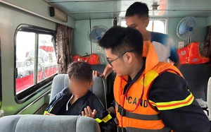 Đắm tàu trên Vịnh Hạ Long chở 53 người: Vớt được 34 thi thể, còn 8 người mất tích - Ảnh 2.