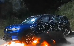 Kia Seltos "dọn kho" giảm giá tới 95 triệu đồng, giá bản giữa nay tiệm cận 'đàn em' Sonet - Ảnh 10.