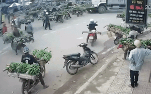 Vụ xe tải lao vào chợ gây tai nạn thảm khốc: Danh tính 3 nạn nhân trẻ tử vong, 2 người quốc tịch Lào - Ảnh 5.