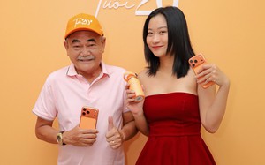 Nam NSND đình đám U70 ở trọ, bán hàng online vẫn tặng bạn gái kém 36 tuổi điện thoại đắt tiền