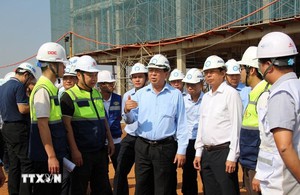 Vụ pat&ecirc; 'd&iacute;nh' thịt bệnh: Tạm dừng sản xuất tại nh&agrave; m&aacute;y đồ hộp Hạ Long - Hải Ph&ograve;ng - Ảnh 2.