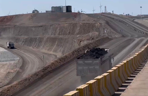 Hai chiếc xe m&aacute;y 'si&ecirc;u phẩm' của Honda lăm le x&ocirc; đổ kỷ lục đấu gi&aacute; triệu đ&ocirc; - Ảnh 2.