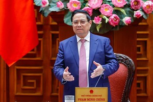 Đại gia dầu mỏ cảnh b&aacute;o dầu c&oacute; thể vượt 180 USD/th&ugrave;ng: Gi&aacute; c&agrave;ng cao, nhu cầu c&agrave;ng sụp đổ - Ảnh 2.